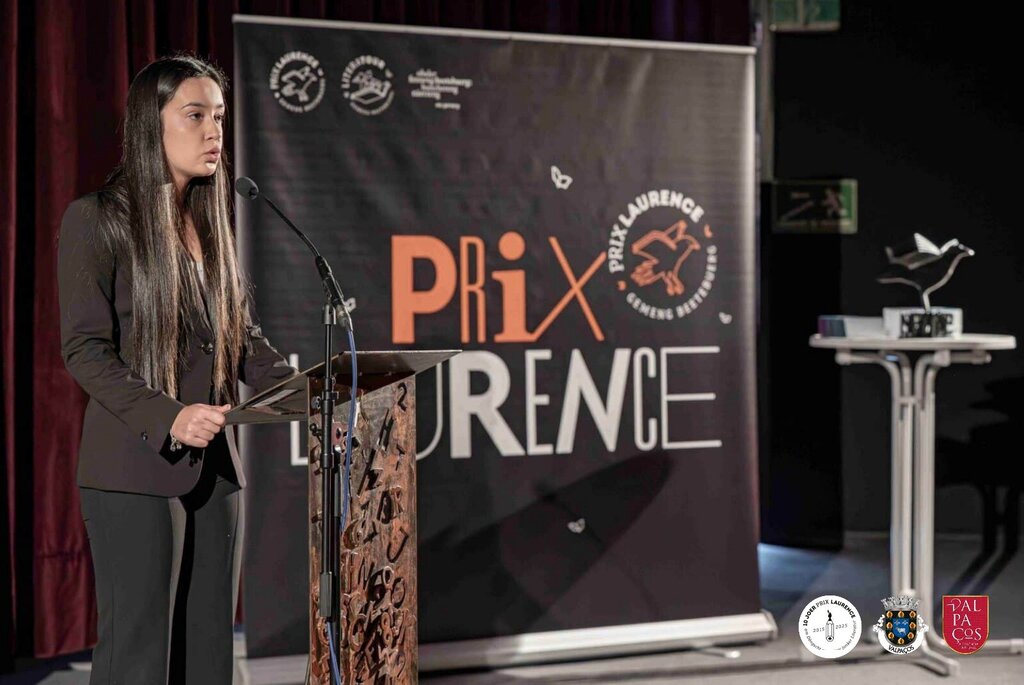 Aluna Valpacense vence Concurso Literário Prix Laurence no Luxemburgo